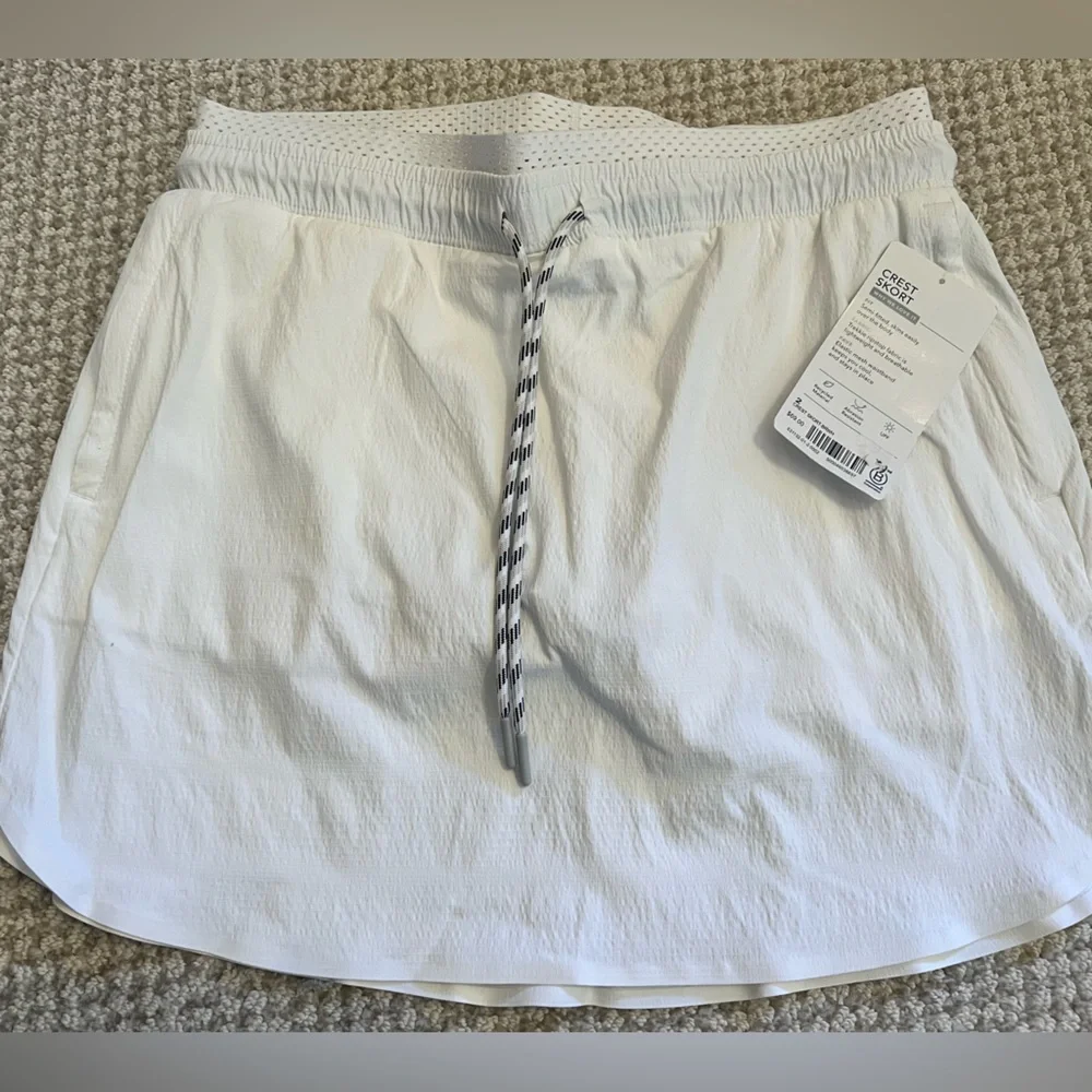 Athleta Crest skort NWT size 2_3
